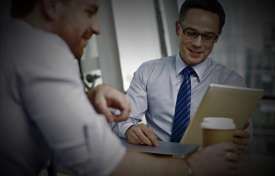 Performance Evaluations That Motivate